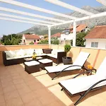Luxury Penthouse With Jacuzzi In Orebic