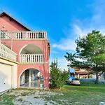 Apartments Lojan
