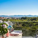 Unique Luxury Apartment Mila With Sea View