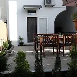 Apartment Mate