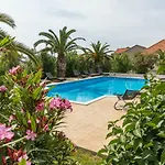 Beautiful Holiday Home In Bibinje Near Beach