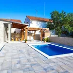 Villa Emma