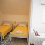 Sandra Apartments
