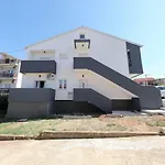 Apartmani Marta