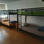 Du Rent Rooms