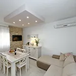 Apartment Nela