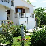 Cavka Apartments