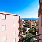 Apartment Lola Maria