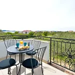 Apartments Feel Good