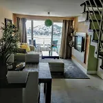 Beautiful 2 Bedroom 2 Bathroom Sea View, Free Parking
