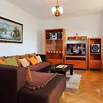 Apartmani Nena