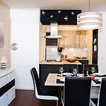Cosy Apartment - Free Parking Marli 3