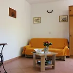 Puntin Apartments