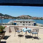 Room Avdic