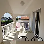 Apartman Vir