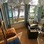 Seafront Beach Apartment - Directly At The Beach