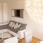 Apartment Yachting