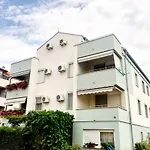 Sunset Hill Apartment
