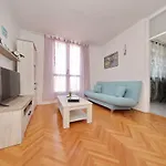 Apartman Lana In City Centre With Garage