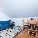 Cozy Stay Apartments