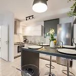 Old Town Apartment Maritta