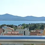 Sunset Hill Apartment