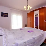 Apartments Mara