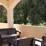 Apartment Sea Shell