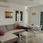 Apartman Dora