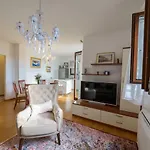 Apartment Happy