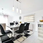 Apartman Novokmet-Crno