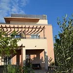 Apartmani Vrulja