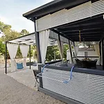 Mobile Home Meeli