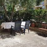 Nena