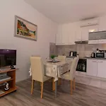 Apartman Borna