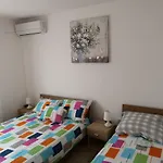 Tomek Apartment