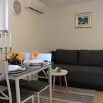 Apartments Platana