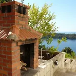Apartments Near The Sea Marinovic