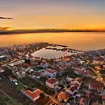 Luxury Apartments Sikiric_2 With Fantastic View On The Sea