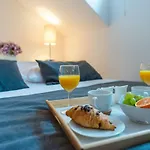 Studios & Apartments Porto