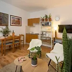 Art Apartment 