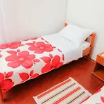 Holiday Hometoni