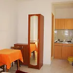 Fenix Studio Apartments