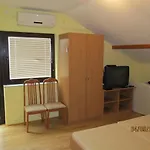 Ela Apartmani A2