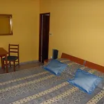 Apartments Gorda - 50M From Beach