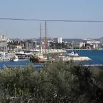 Apartments Anthony - 50M From The Beach & Parking