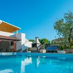 Wonderful Villa Bibinje With Private Pool, Jacuzzi And Sauna Near The Beach - Wiibuk