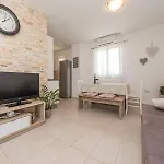 Apartment Mirjana