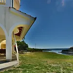 Lovely Apartment In Kru Evo With Barbecue