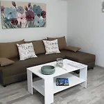 Blue Horizon - Apartment With 2 Terraces